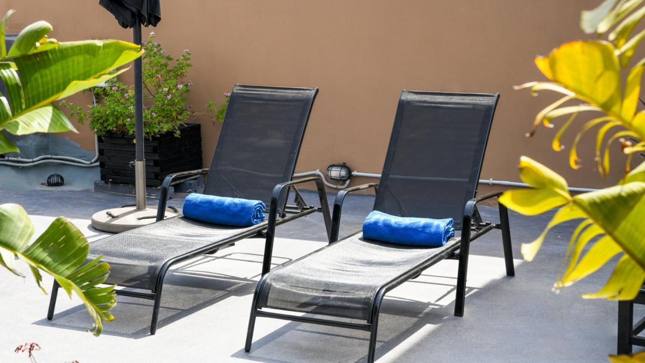 Monastiraki Citycenter Sleepbox- Unspoiled Athens Apartments Exterior foto
